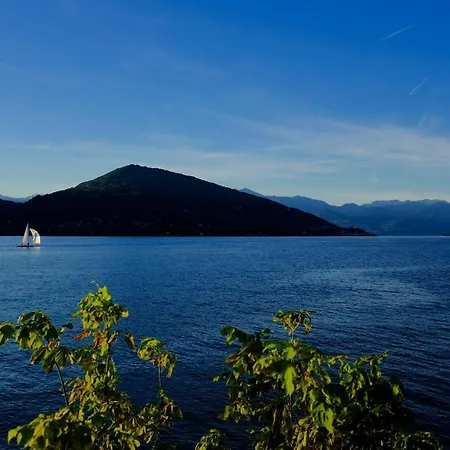 Great Lake View Artist's Lägenhet